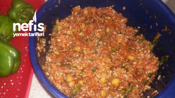 Etli Biber Ve Patlıcan Dolması