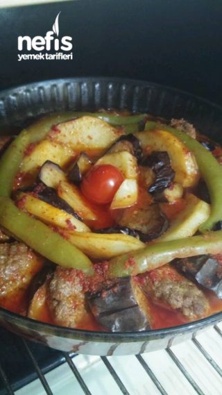 Fırında Köfte+Patlıcan+Patates Dizmesi