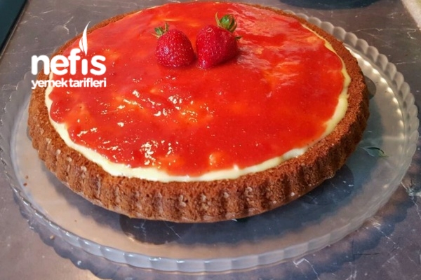 Çilekli Pasta Tart Nefis Yemek Tarifleri