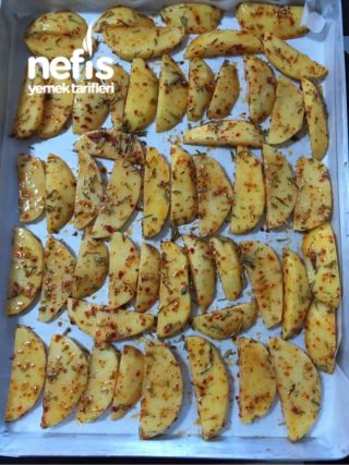 Fırında Baharatlı Çıtır Patates Kızartması
