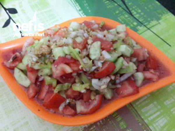 Bol Cevizli Gavurdağı Salatası