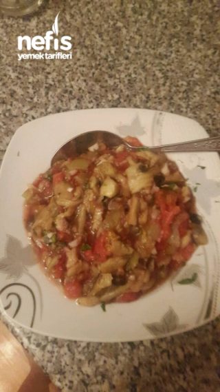 Manqal Salatası