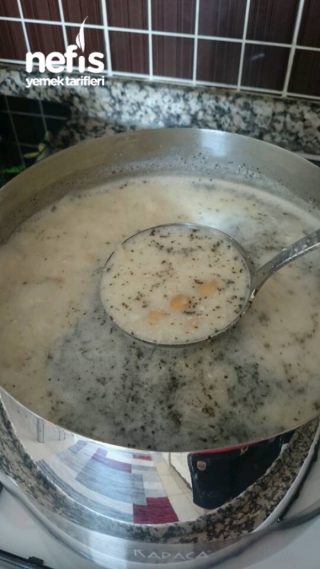 Pirinci Haşlamadan Yapılan Yayla Çorbası