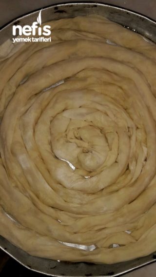 Sirkeli çıtır Kol Böreği (patatesli börek)