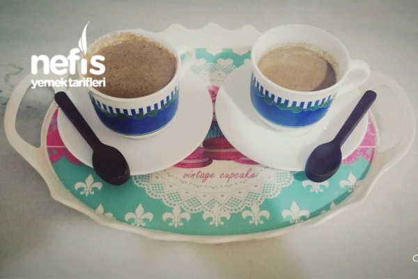 Aşkla İçilen Kahve Mis  (Şekerli Sütlü Türk Kahvesi)