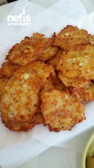 Peynirli Patates Mücveri - Nefis Yemek Tarifleri Peynirli Patates Mücveri - Nefis Yemek Tarifleri