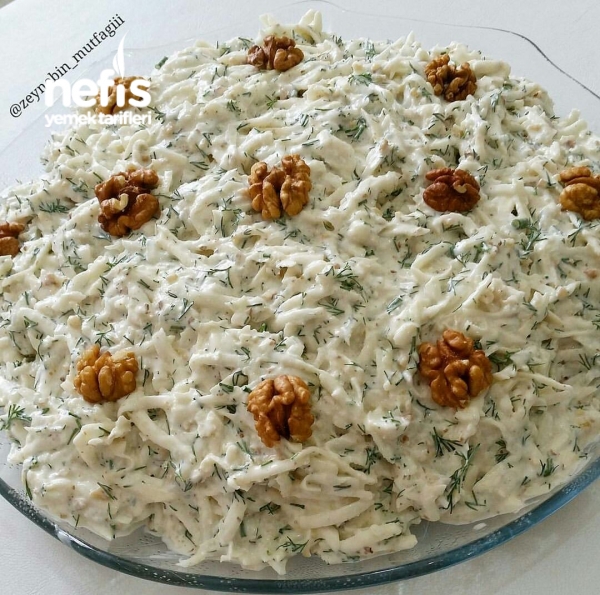 Kereviz Salatası