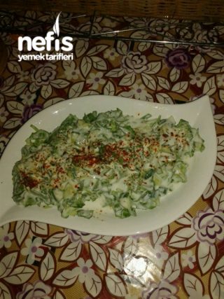 Semiz Otu Salatası ( Cacığı)