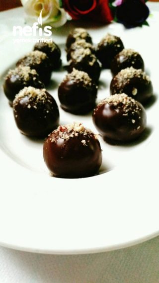 Çikolatalı Helva Topları