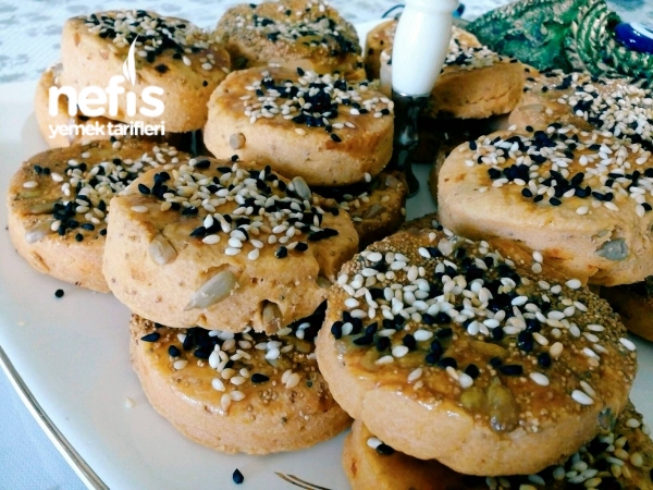 Salçalı Tuzlu Kurabiye Nefis Yemek Tarifleri 2282467
