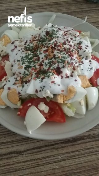 Diyet Yumurtali Salata