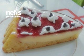 Kremalı Çilekli Tart Tarifi