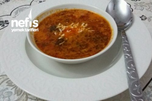 Çook Leziz Şehriyeli Domates Çorbası Tarifi