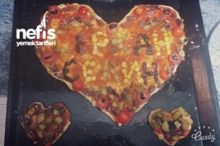 Kalp Şekilli Pizza Tarifi