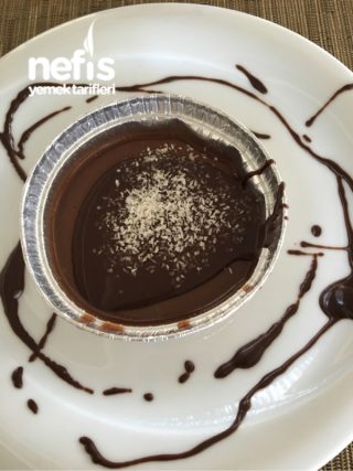 Pratik Ve Az Malzemeli Çikolata Sosu Nasıl Yapılır?