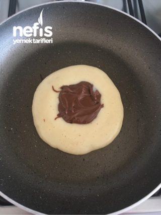 İçi Çikolatalı Pancake(kahvaltılık)