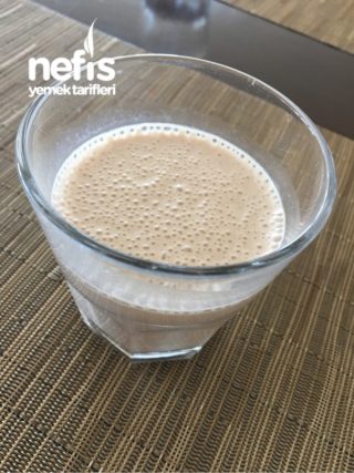 Muzlu Nesquikli Milkshake Nasıl Yapılır