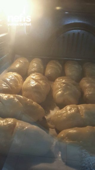 Sütlü Ekmek (Milchbrötchen)
