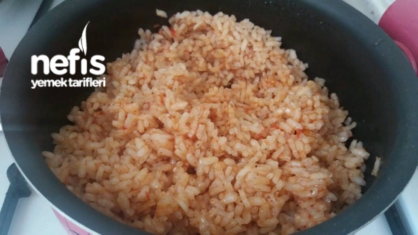 Domatesli Pirinç Pilavı