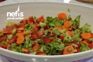 Vitaminli Salata Tarifi