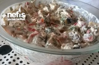 Kızartmalı Tavuk Salatası Tarifi