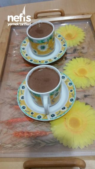 Sıcak Çikolata Tadında Kahve