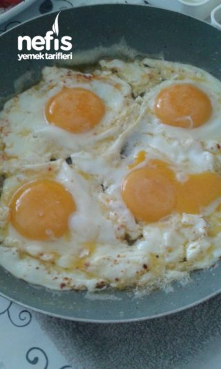 Tereyağli Yumurta