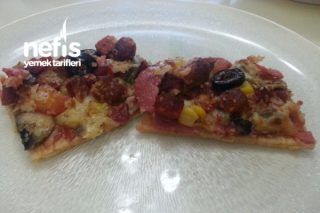 Gerçek İtalyan Pizzası Tarifi