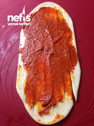 Nefis Yemek Tarifleri Çemenli Yumak Poğaça Tarifi Nefis Yemek Tarifleri Çemenli Yumak Poğaça Tarifi