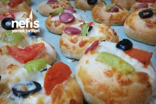 Mini Pizza ( Kahvaltılık ) Nefis Yemek Tarifleri