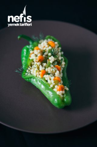 Biberli Kuskus Salatası