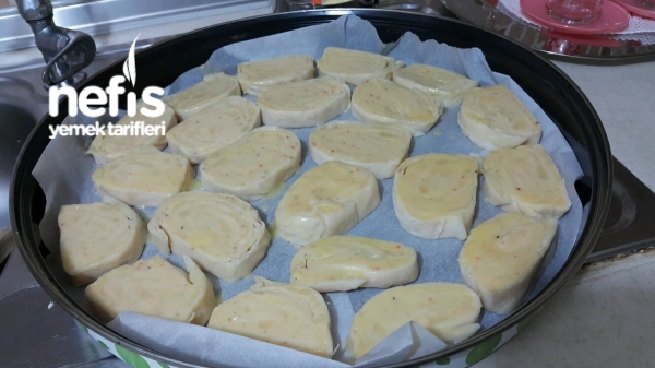 Patatesli Rulo Çıtır Börek