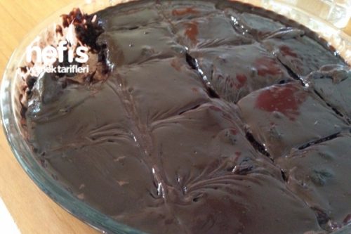 Çikolata Soslu Islak Kek Nefis Yemek Tarifleri Esra