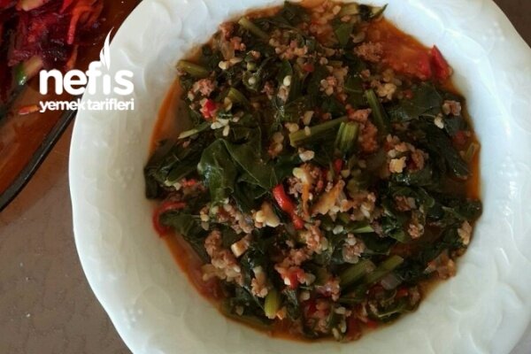 Pazı Kavurması ( Kıymalı) - Nefis Yemek Tarifleri