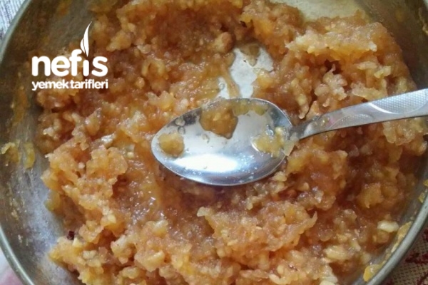 Sıvı Yağlı Elmalı Pasta Nefis Yemek Tarifleri