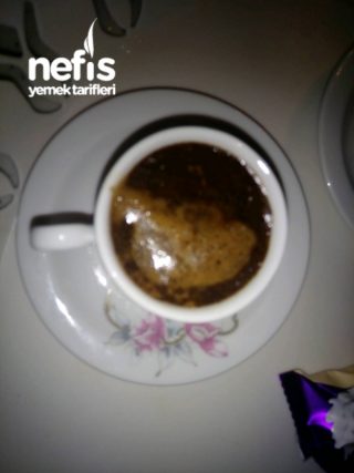 çikolatalı Maden Sulu Türk Kahvesi