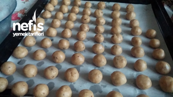 Tarçınlı Fındık Kurabiye Nefis Yemek Tarifleri mavilimutfak