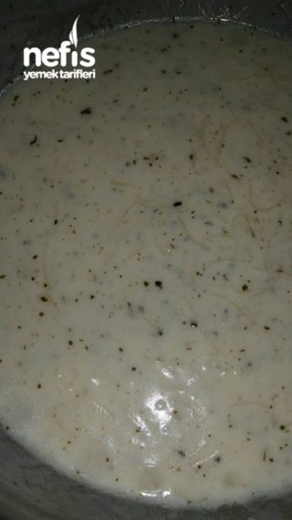 Şehriyeli Yoğurt Çorbası