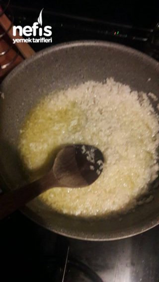 Tereyagli Pirinc Pilavı