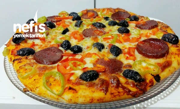 Muhteşem Pizza Tarifi