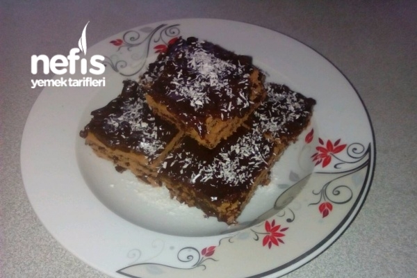 Bisküvili Pasta Nefis Yemek Tarifleri 2729671