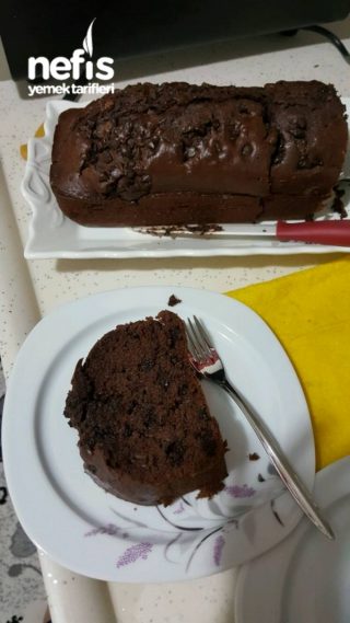 Baton Kakaolu Damla Çikolatalı Enfes Kek