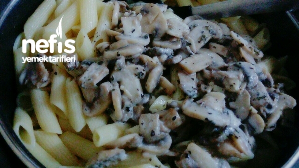 Mantarlı Kremalı Penne Makarna