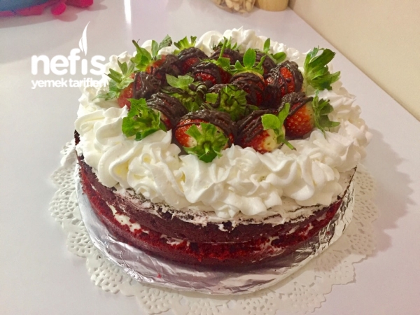Kırmızı Kadife Kek ( Red Velvet Cake)