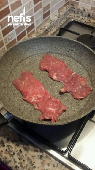 Bazlama Tabaninda Biftek Steak