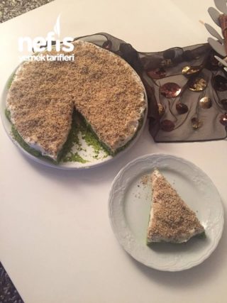 Nefis Ispanaklı Kek/pasta Tarifi