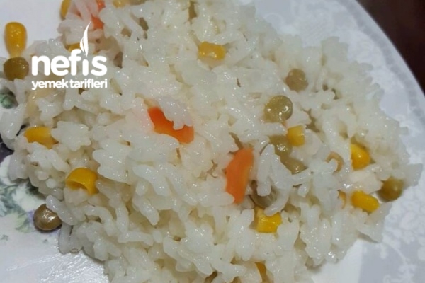 Tereyağlı Sebzeli Pirinç Pilavı