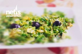 Yumurtalı Yeşil Salatası Tarifi