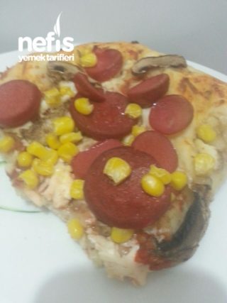 Karisik Pizza