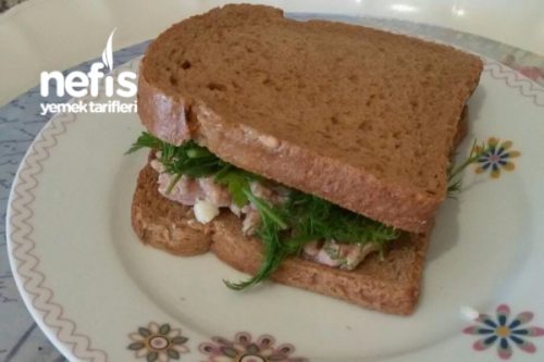 Nefis Diyet Sandviç (Ve Birkaç Tavsiye) Tarifi